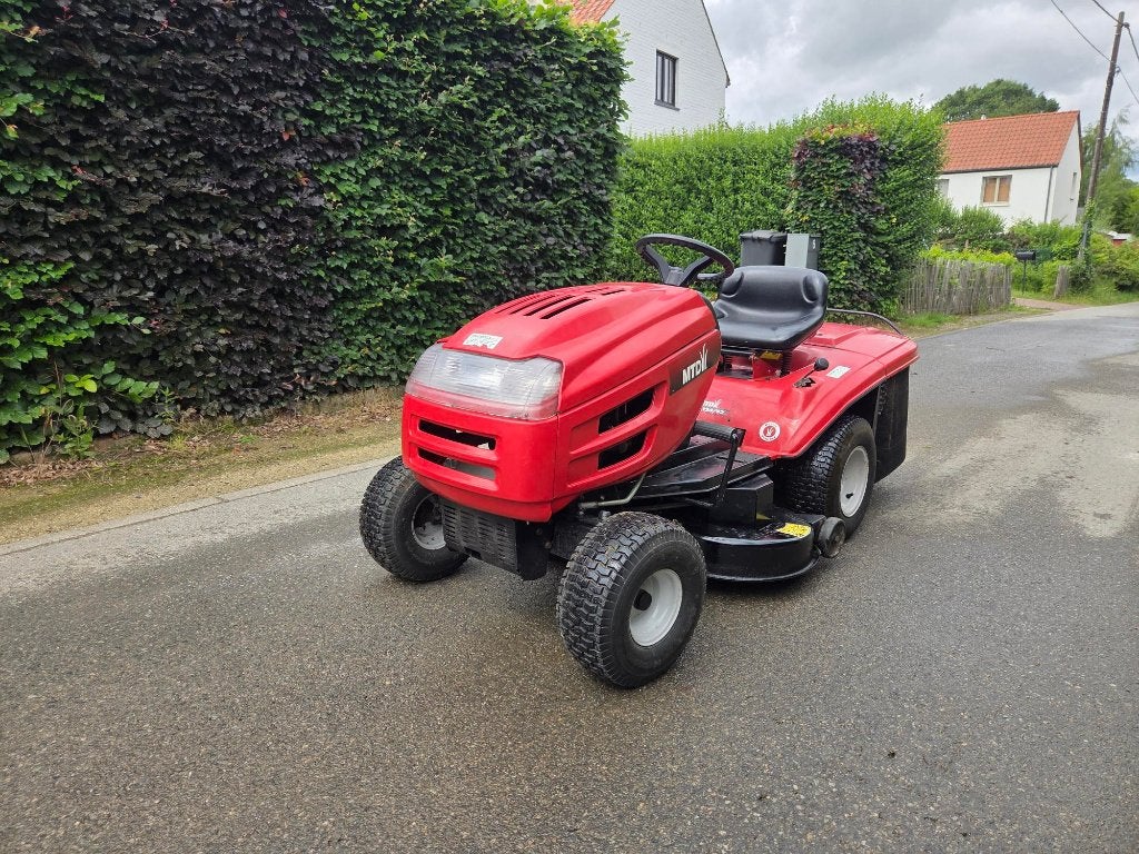 Tracteur tondeuse // MTD // 12.5 CV, Enlèvement, Utilisé