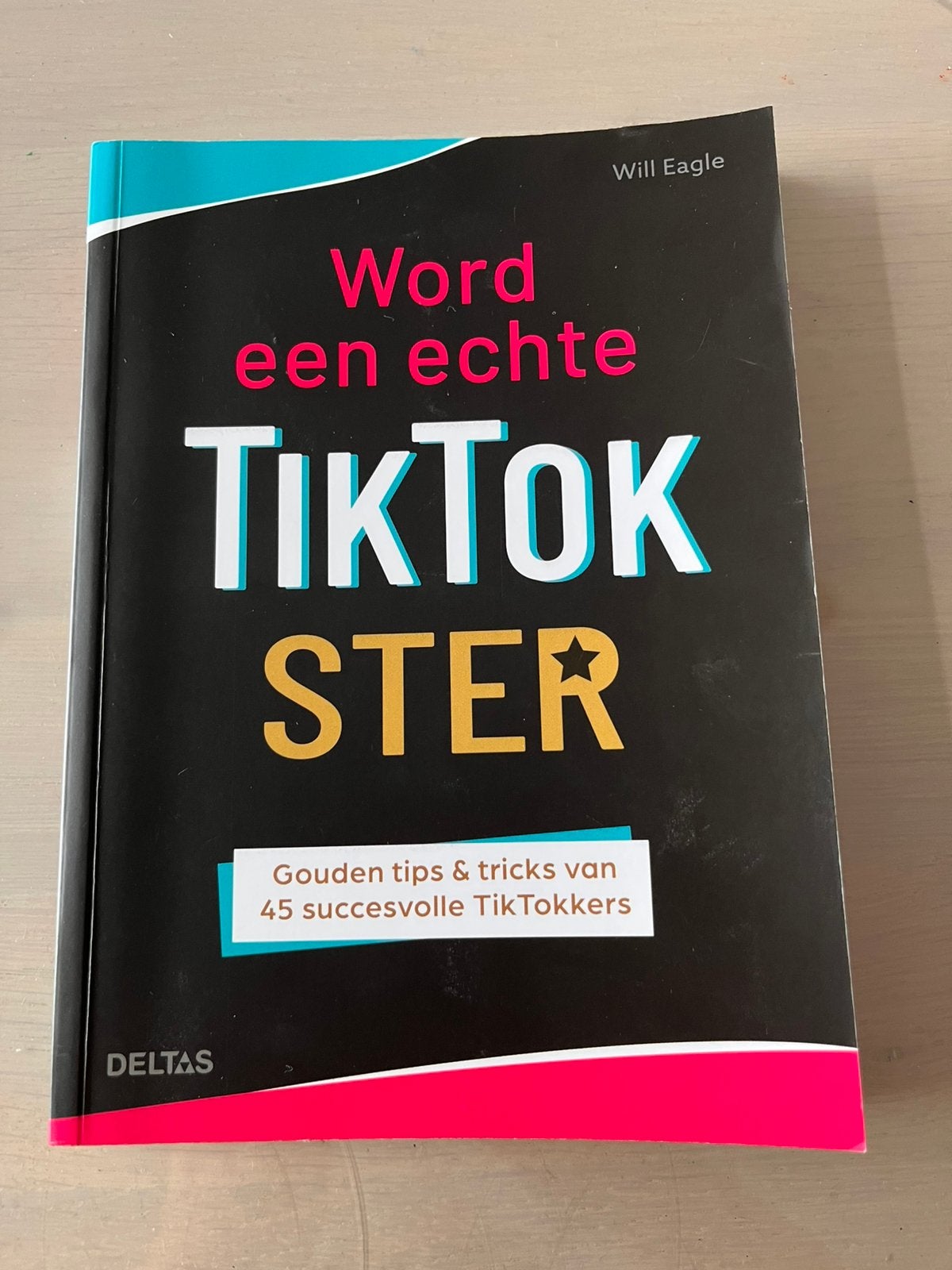 Word een echte tik tok ster, Ophalen of Verzenden, Zo goed als nieuw