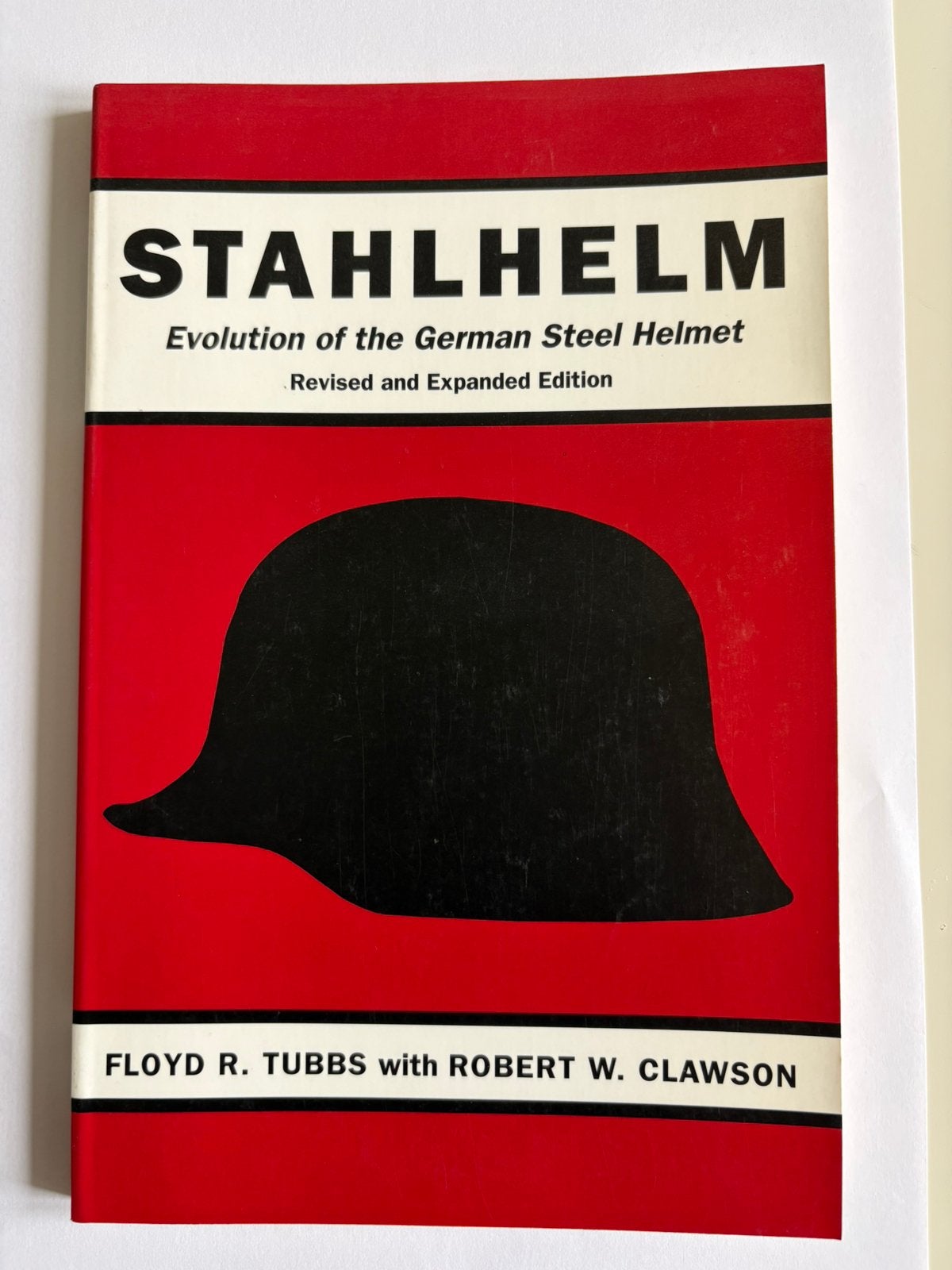 STAHLHELM Evolutie van de Duitse stalen helm, Ophalen of Verzenden