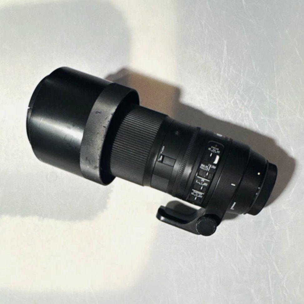 Sigma 150-600mm F5-6.3 DG DN OS EF-mount lens, TV, Hi-fi & Vidéo, Pare-soleil, Sigma, Enlèvement ou Envoi, Téléobjectif