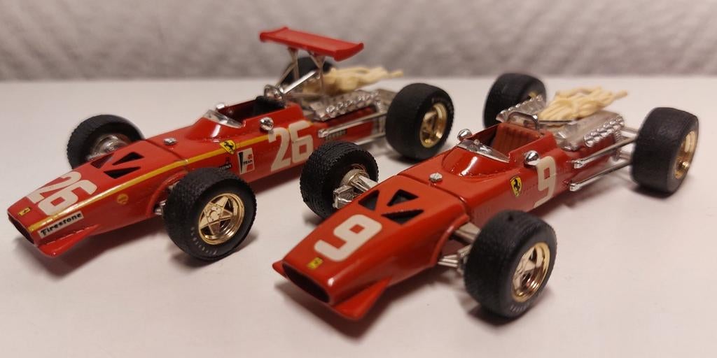 2 x Ferrari 312(?) F1 Auto's jaren 70, Hobby en Vrije tijd, Ophalen, Gebruikt, Auto, Overige merken