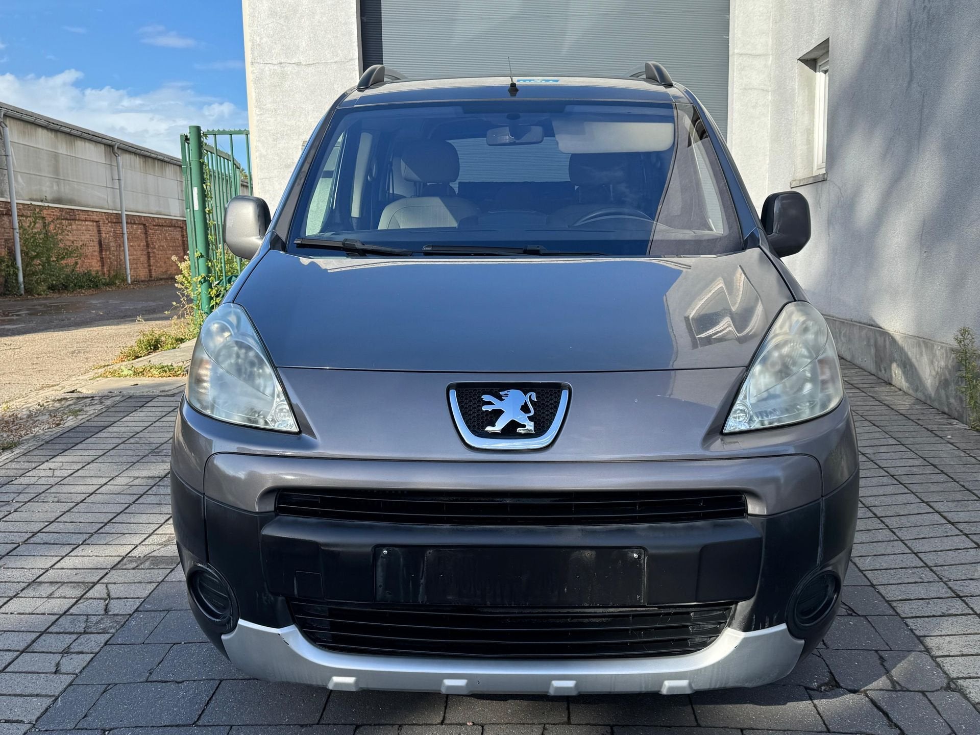 Peugeot Partner, Argent ou Gris, Achat, Entreprise, 65 kW