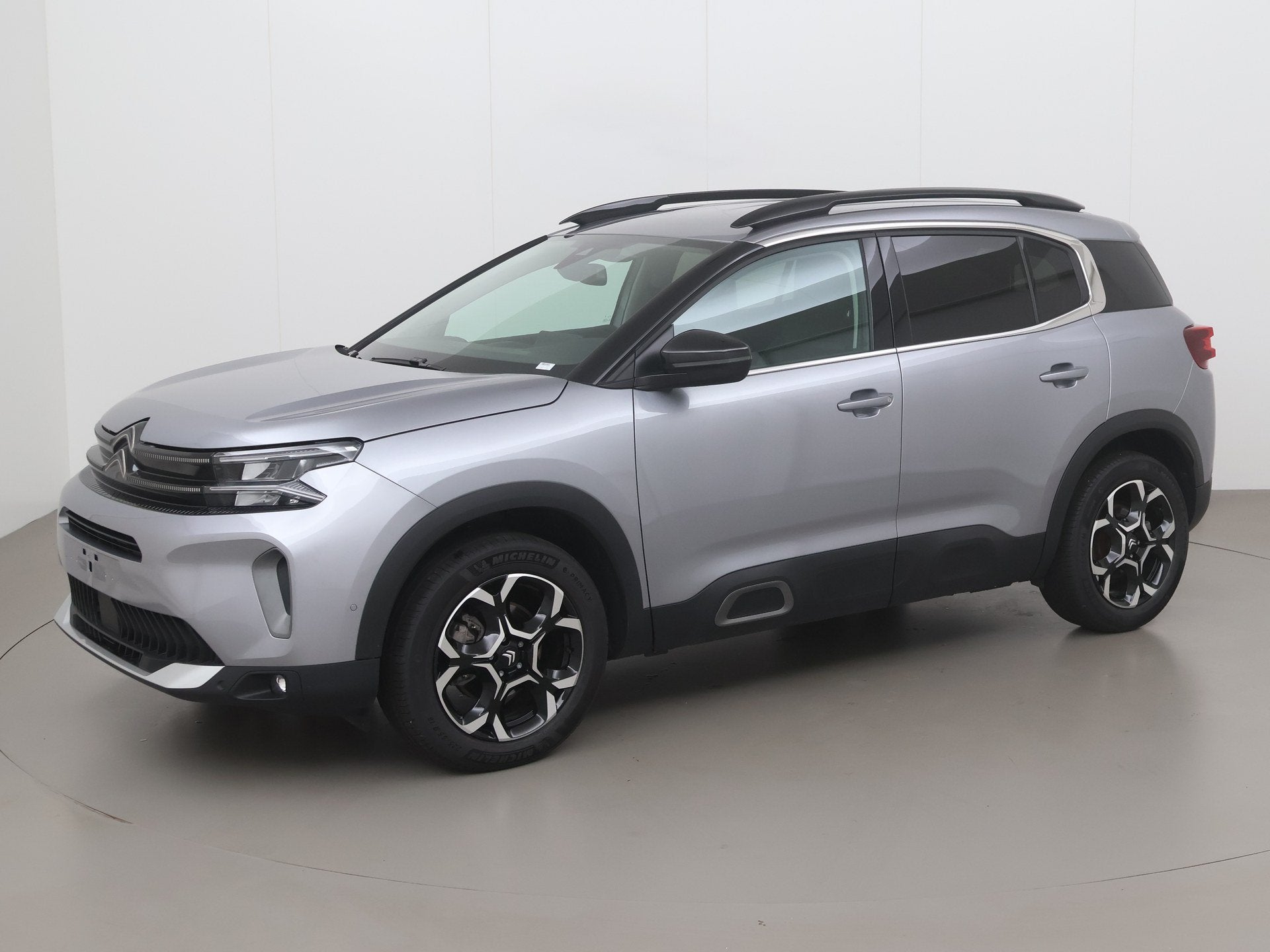 Citroen C5 Aircross puretech shine 130 AT, Autos, Citroën, Argent ou Gris, Achat, Entreprise, 149 g/km