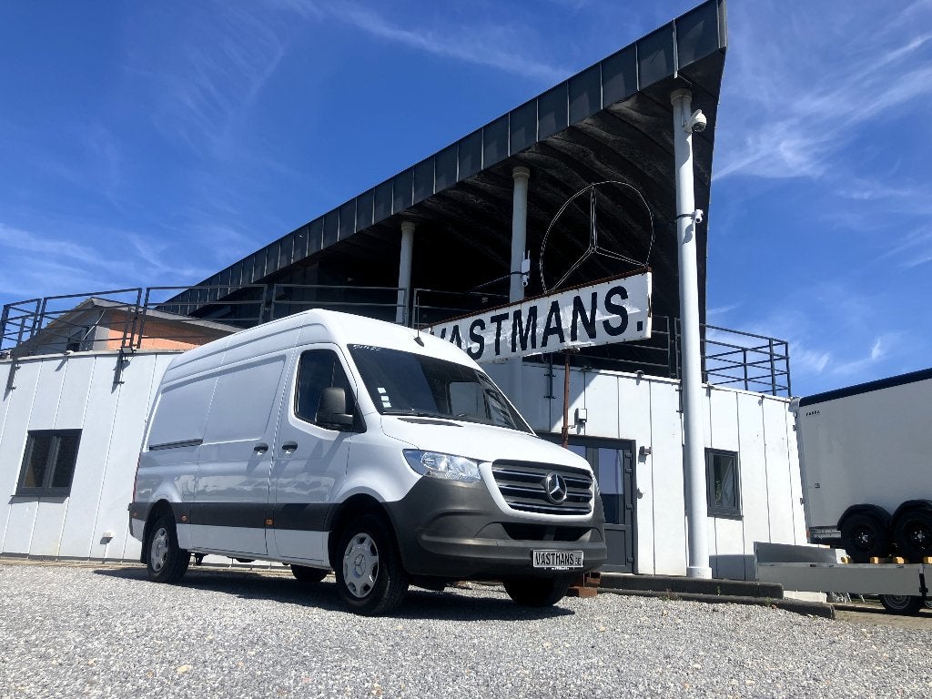 Mercedes-Benz Sprinter 315 22.500€+BTW Camera / L2H2 / L2 H2, Achterwielaandrijving, 1951 cc, 4 cilinders, Wit