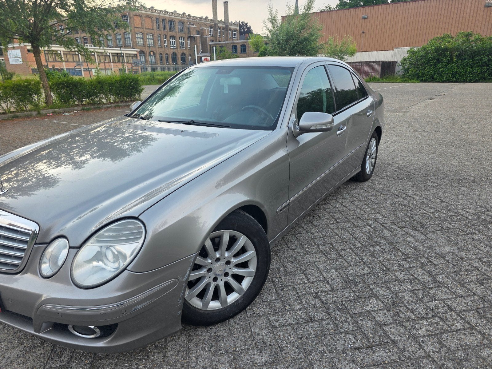 Mercedes E220, Achat, Beige, Boîte manuelle, Beige
