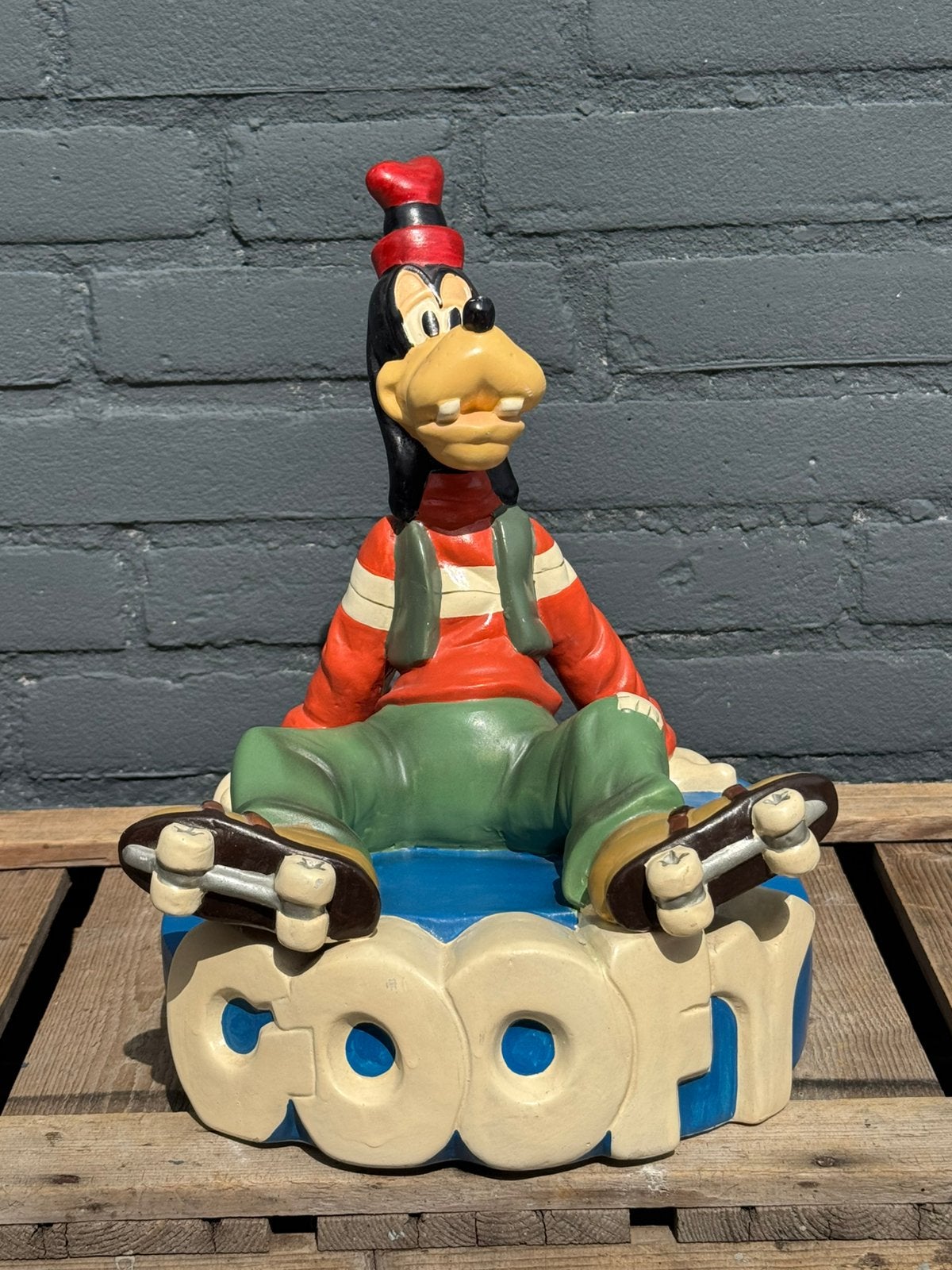Goofy Disney beeld Statuco Zeldzaam !, Verzamelen, Disney, Ophalen, Goofy of Pluto, Gebruikt, Beeldje of Figuurtje