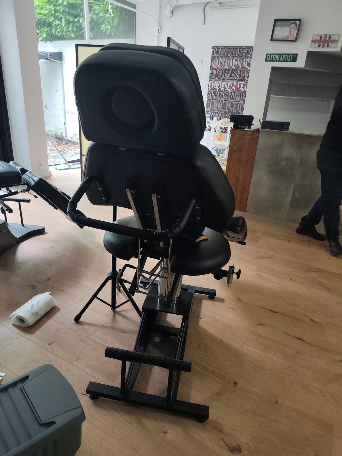 Professionele stoel tatoeëerder