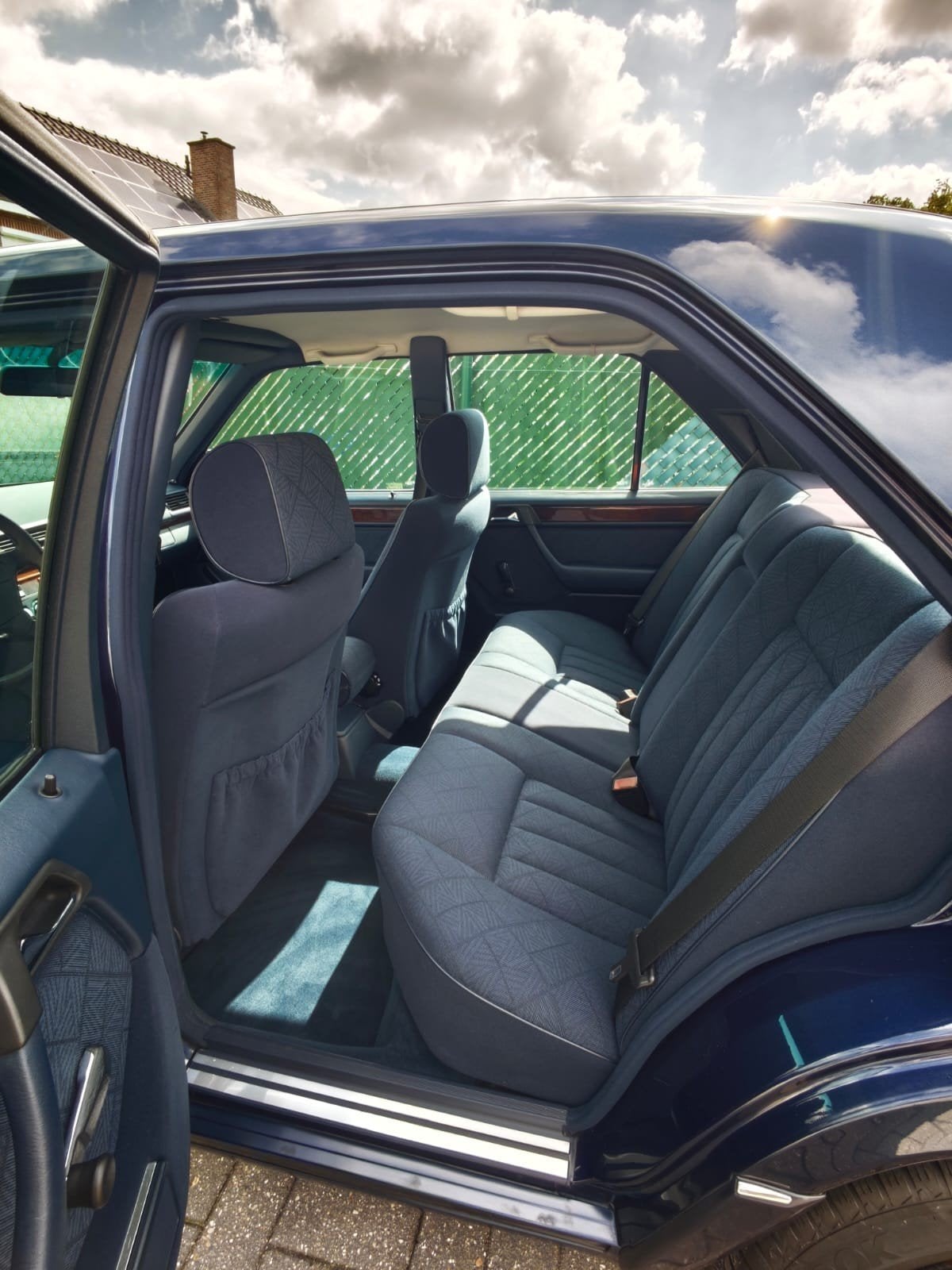 mercedes benz E220 W124 automaat 1994, foto 6