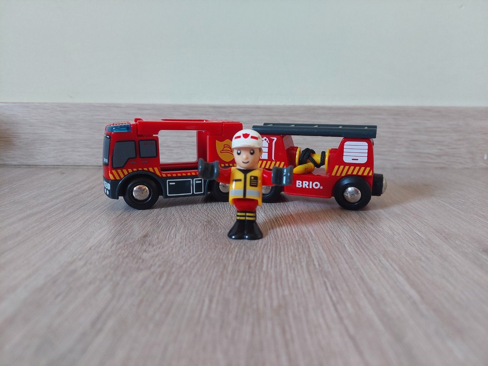 Brio brandweer locomotief, Kinderen en Baby's, Ophalen of Verzenden, Zo goed als nieuw