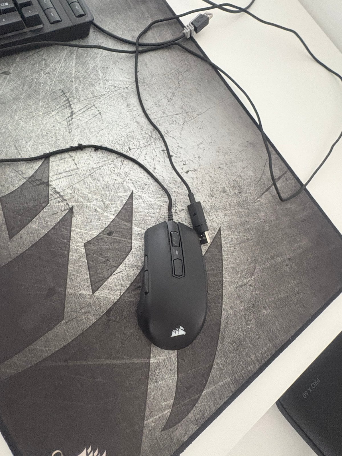 Te koop , mouse , keybord , mousepad, Enlèvement ou Envoi, Comme neuf