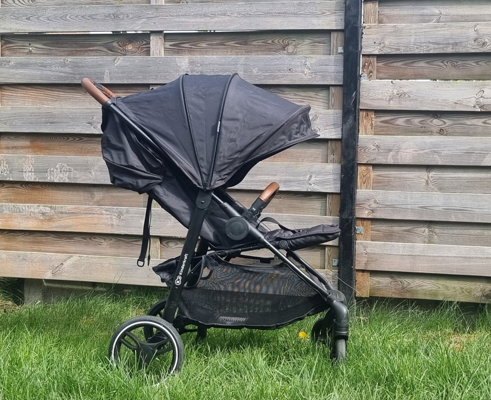 Mooie Buggy kinderkraft, Enfants & Bébés, Buggys, Enlèvement, Comme neuf, Autres marques, Couverture pieds