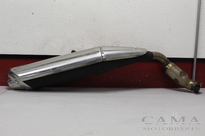ÉCHAPPEMENT SILENCIEUX ORIGINAL OEM Honda, Dhr. S. di Majo, Utilisé, Info@cama-motorparts.nl, P.J. Troelstraweg 8 8
3144 CX  MAASSLUIS, NL