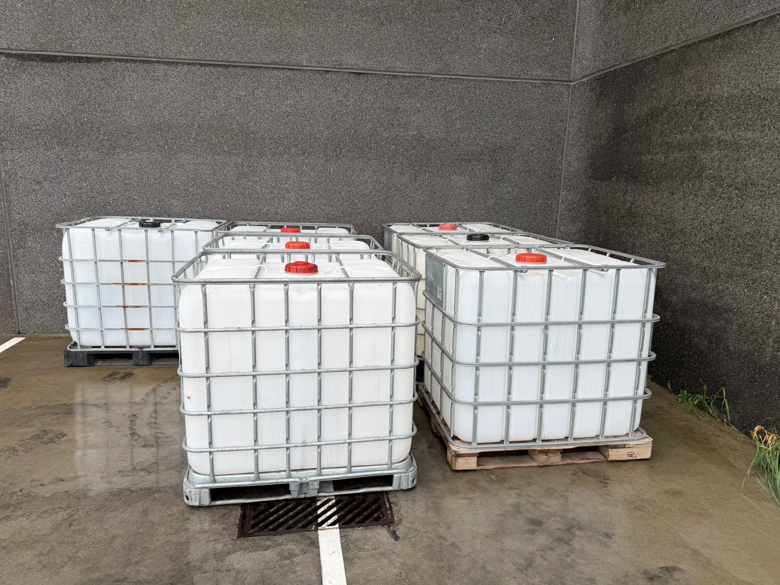Gespoelde Ibc’s te koop, Tuin en Terras, Ophalen, Zo goed als nieuw