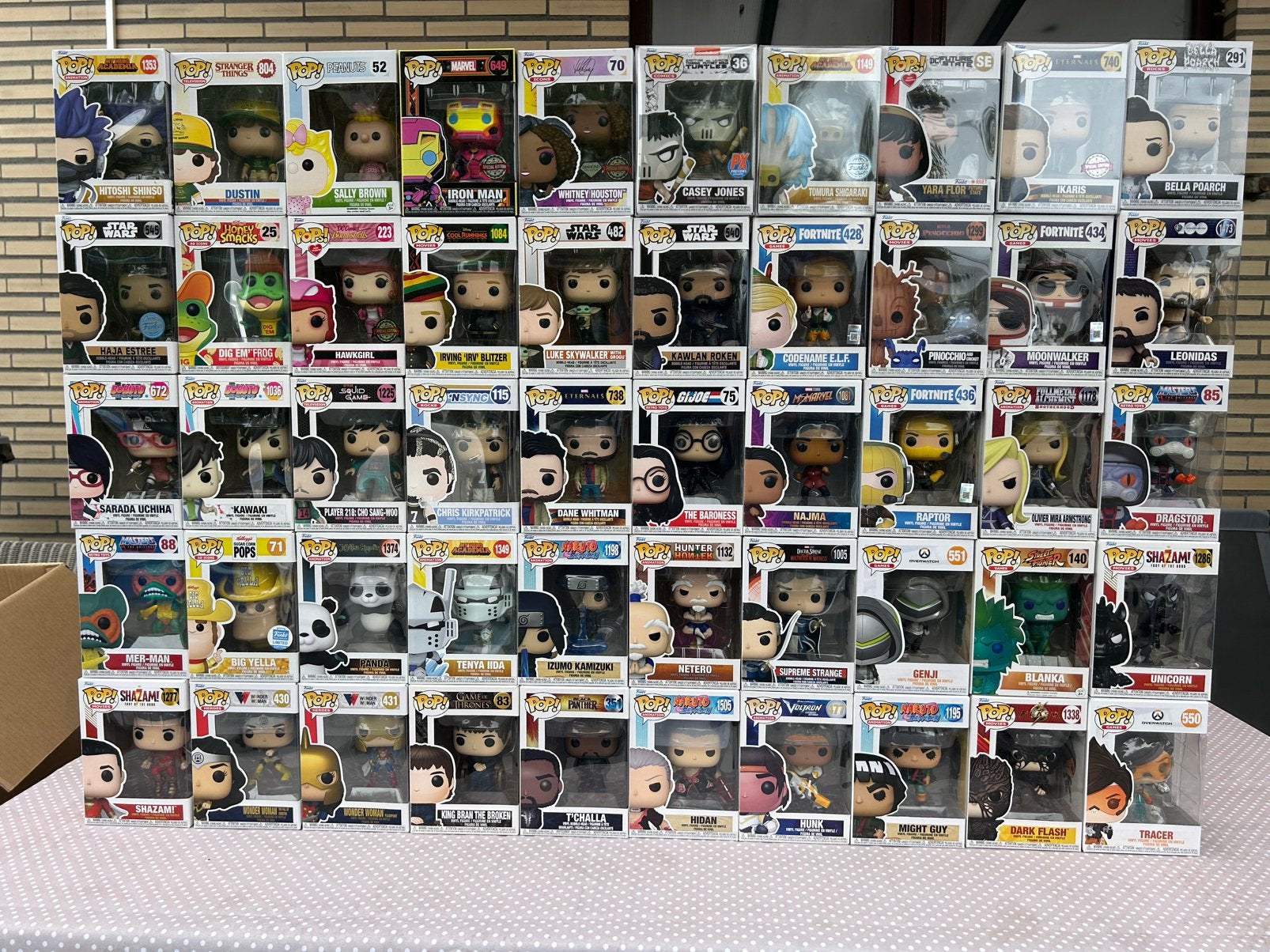 Pak van 50 verschillende Funko Pop, nooit uitgepakt, Handtassen en Accessoires, Uiterlijk | Cosmetica en Make-up, Ophalen, Zo goed als nieuw