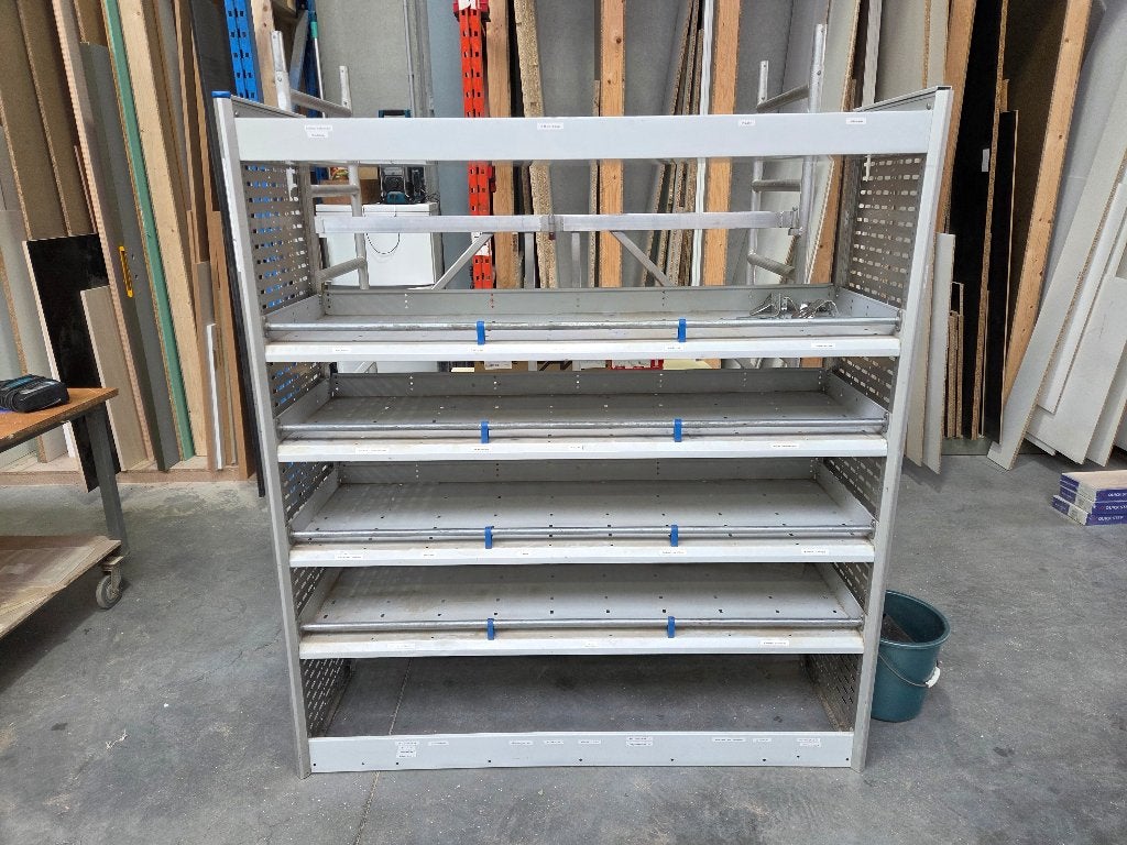 Bedrijfswageninrichting, Enlèvement, Utilisé