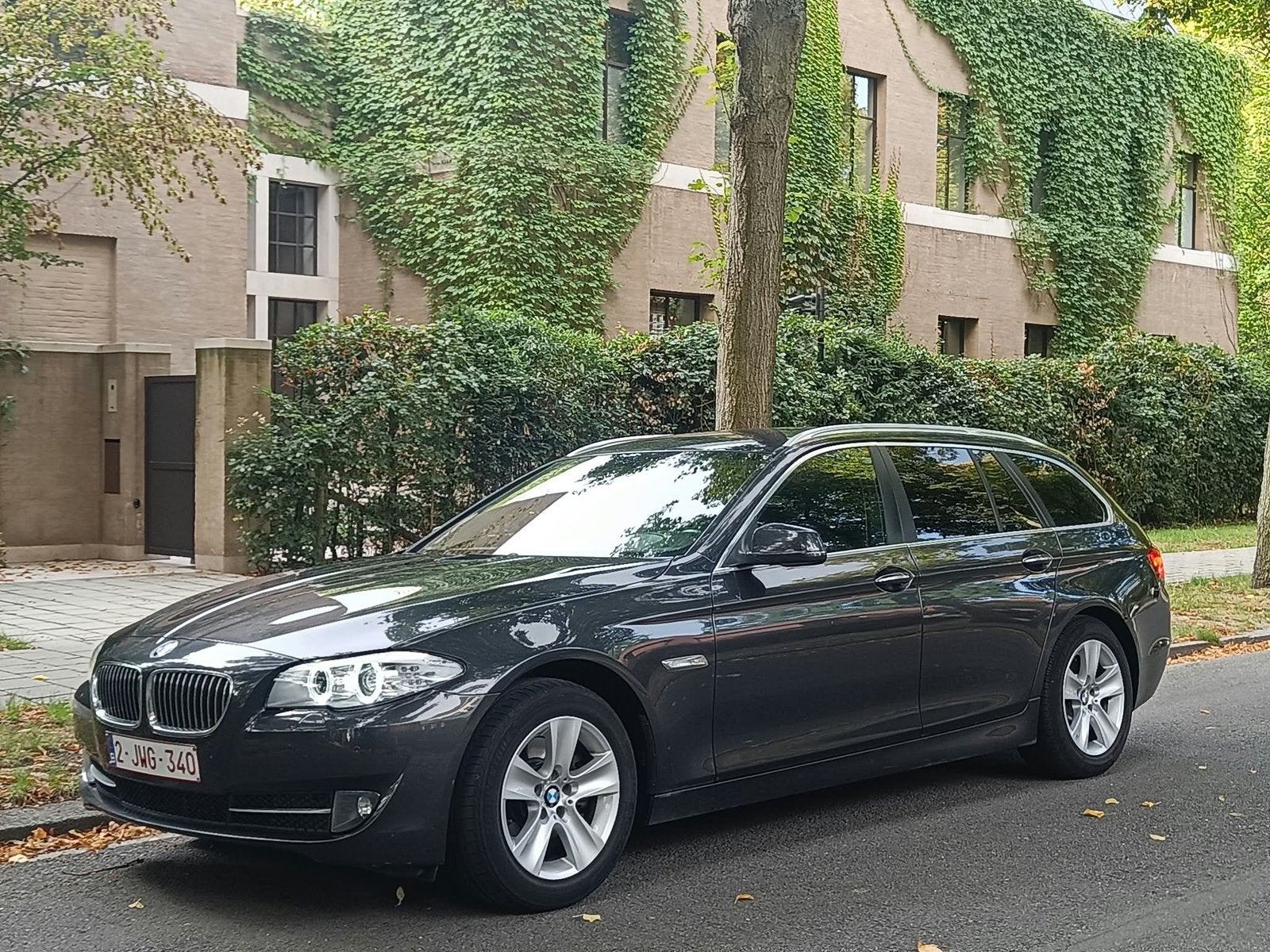 BMW 520D AUTOMAAT TOURING SPORT EDITIE NIEUWSTAAT!!, Auto's, Automaat, 1995 cc, Zwart, Zwart