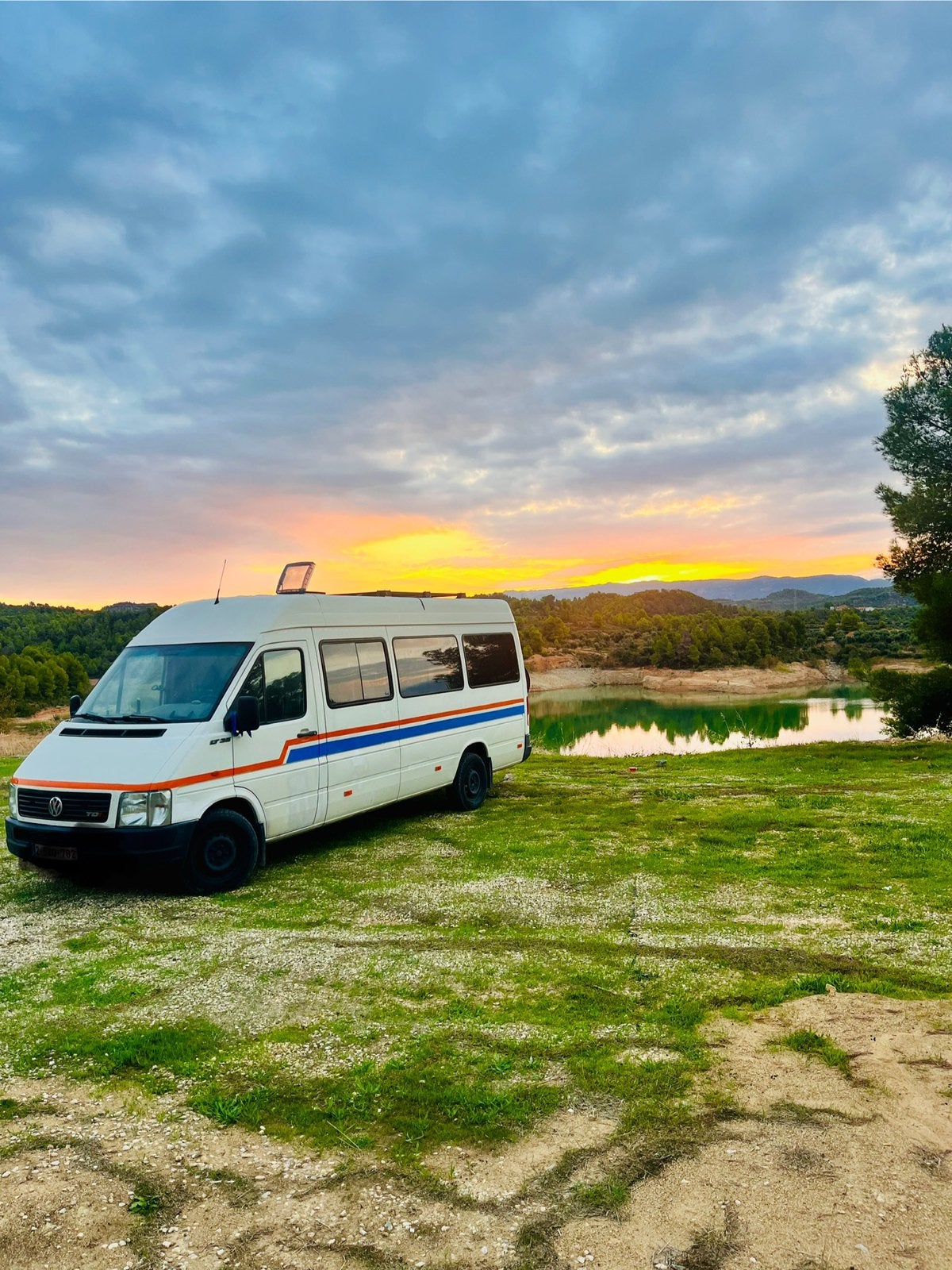 Volkswagen LT35 Campervan 2007 150.000 km, Chemisch toilet, Caméra de recul, Volkswagen, Fietsendrager