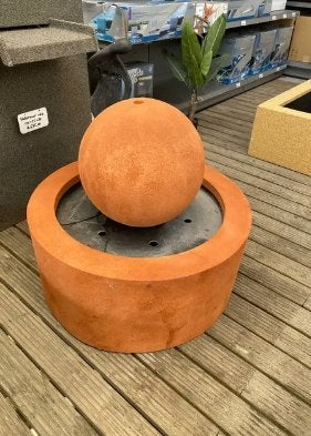 Waterpartij Bol, Ophalen, Zo goed als nieuw, Waterornament