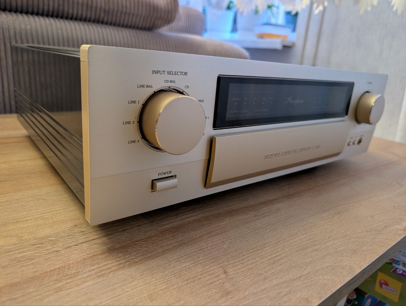 Accuphase C-2110, Audio, Tv en Foto, Versterkers en Ontvangers, Ophalen, Stereo