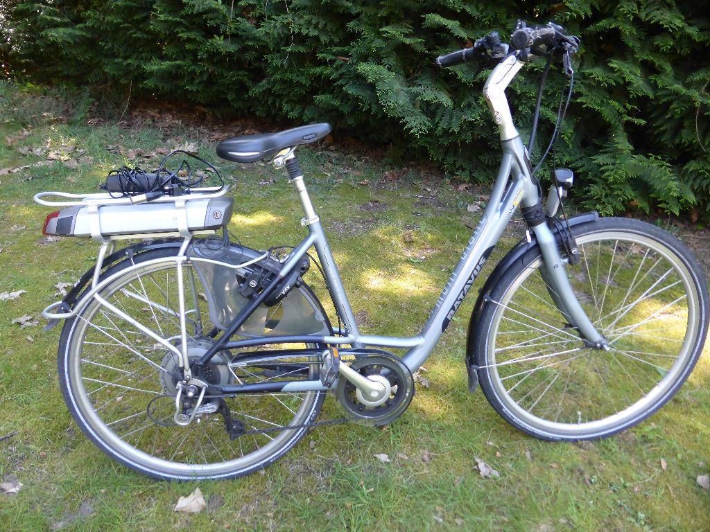 elektrische damesfiets met goede accu maar zonder display, Ophalen, Gebruikt, Batavus