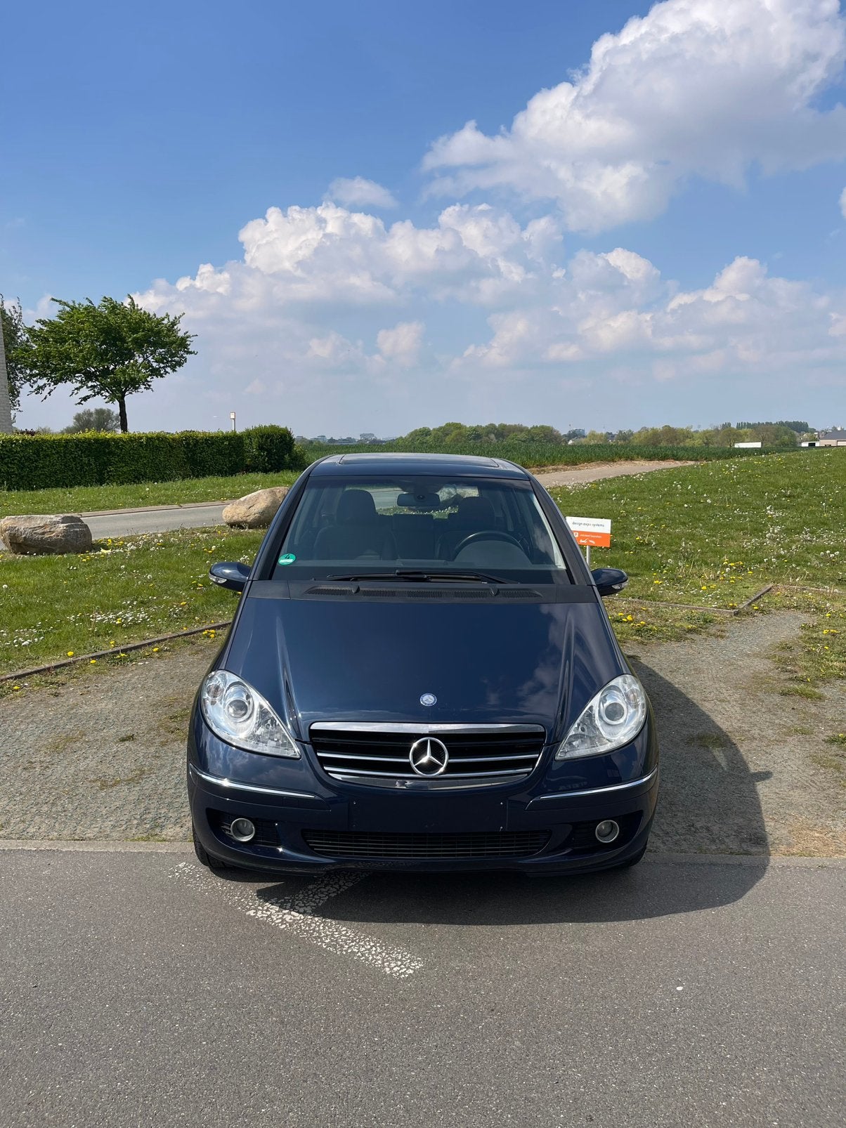 Mercedes classe A200, Autos, Mercedes-Benz, Entreprise, Classe A, ABS, Airbags, Air conditionné, Alarme, Bluetooth, Feux de virage