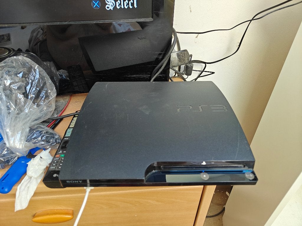 Playstation 3 slim 230gb, Games en Spelcomputers, Ophalen, Gebruikt, 250 GB, Met 1 controller