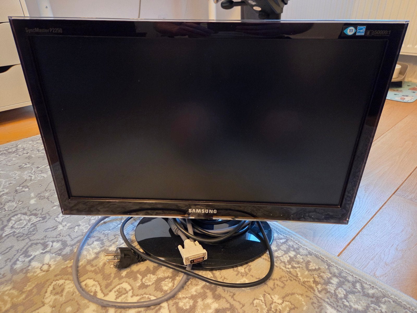 Moniteur Samsung SyncMaster P2250 - Full HD, HD, Enlèvement, Utilisé, Samsung