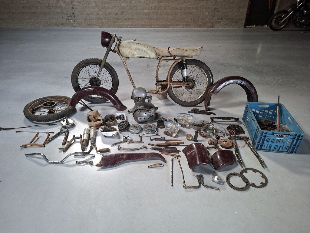 Motobecane Z56C uit 1956 oldtimer motor frans schuurvondst, Ophalen, Gebruikt