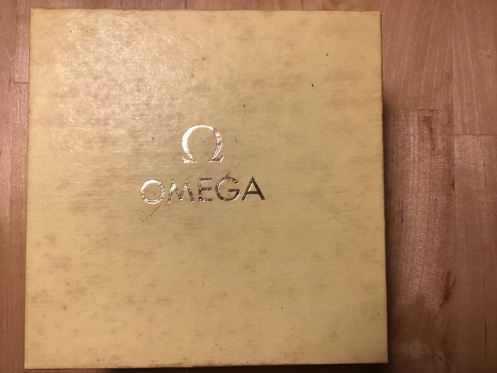 Lege Originele Omega Horlogedoos Horlogebox Geel/Goud, Handtassen en Accessoires, Overige materialen, Polshorloge, Overige materialen