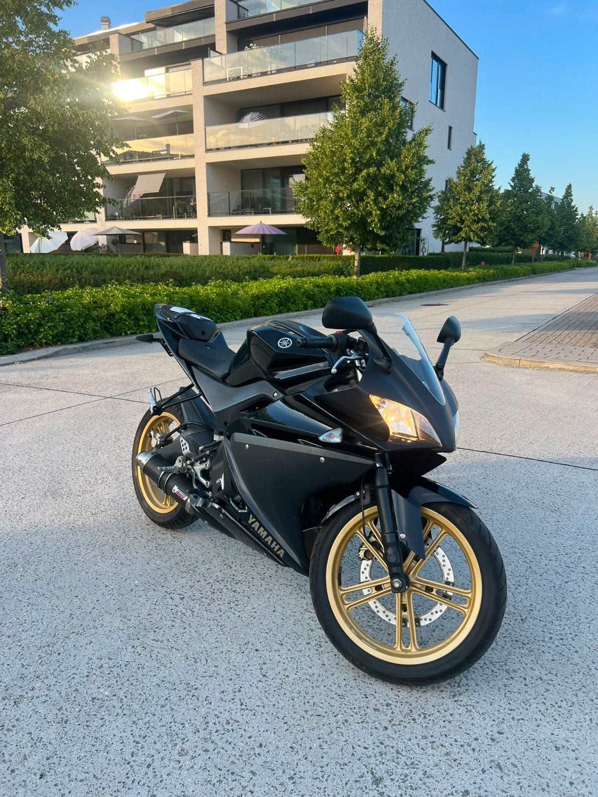 Yamaha YZF-R125, Motos, Motos | Yamaha, Occasion, Particulier