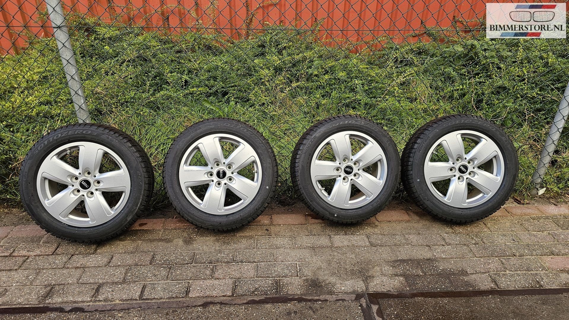 Set Originele velgen styling 517 incl. Winterbanden Mini Clu, -, Banden en Velgen, Nieuw, -