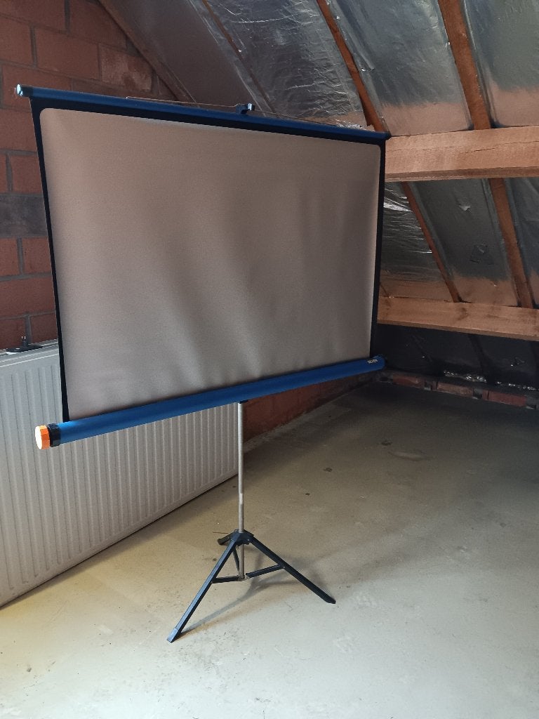 projector scherm te koop, Audio, Tv en Foto, Beamers, Ophalen, Zo goed als nieuw