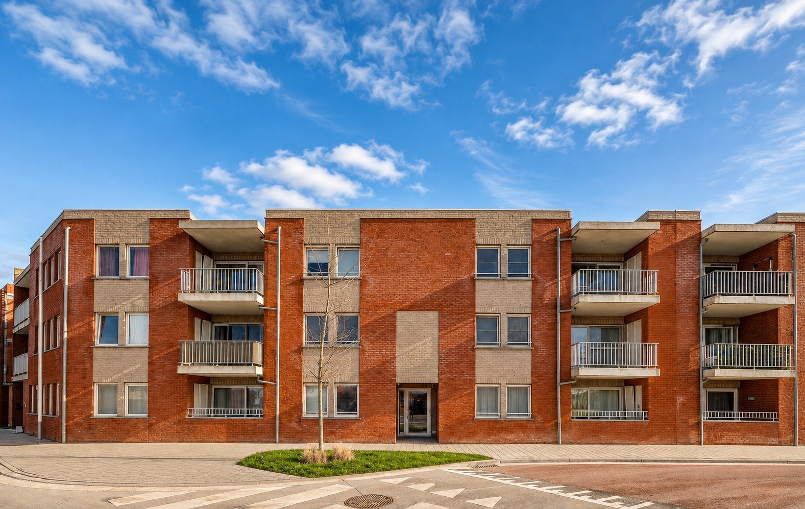 Appartement de 2 chambres avec place de parking, Immo, Anvers (ville), Ventes sans courtier, Jusqu'à 200 m², 2 pièces