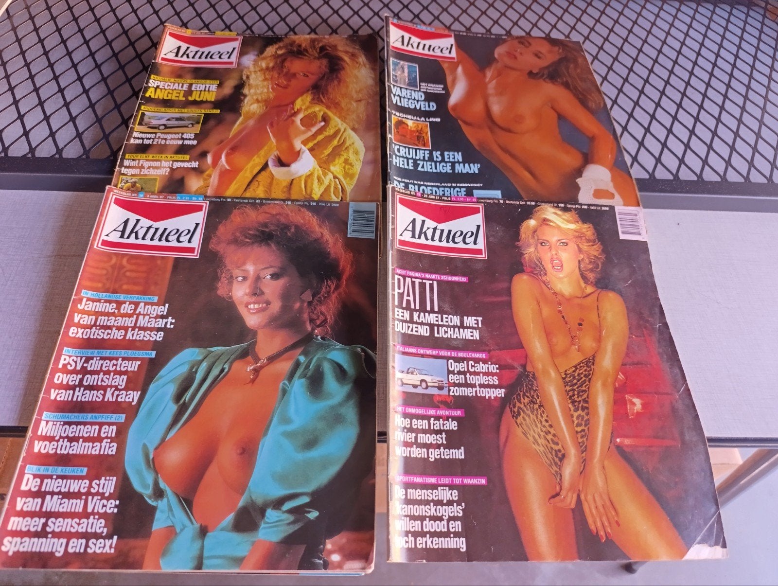 Aktueel magazine vintage 80's erotic, Collections, Enlèvement ou Envoi