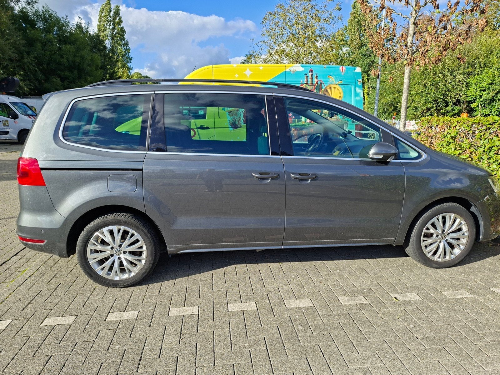 VW Sharan 1.4 TSI 7 Zitplaatsen, DSG, 150pk, bouwjaar 1/04/2, Autos, Achat, 110 kW, 7 places, Commande vocale