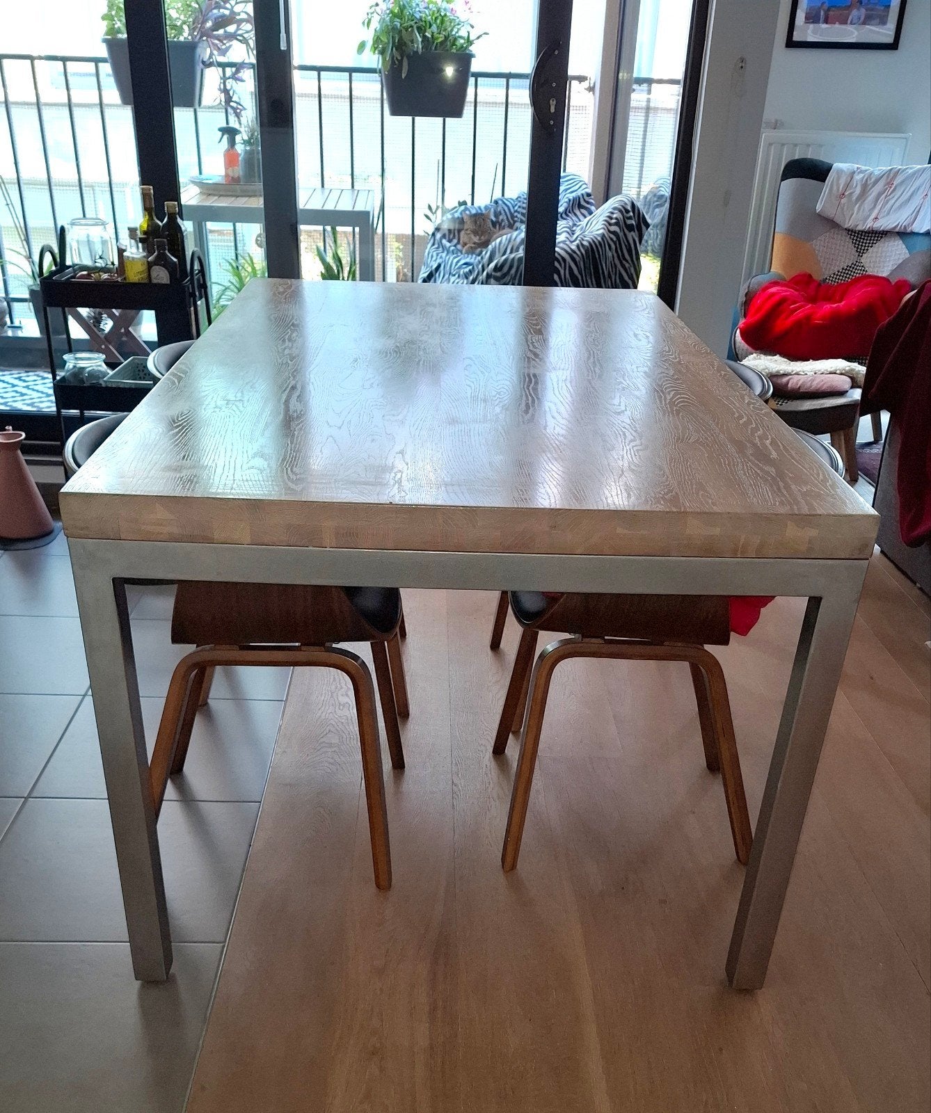 Ethnicraft tafel , vol beukenhout, Huis en Inrichting, Ophalen