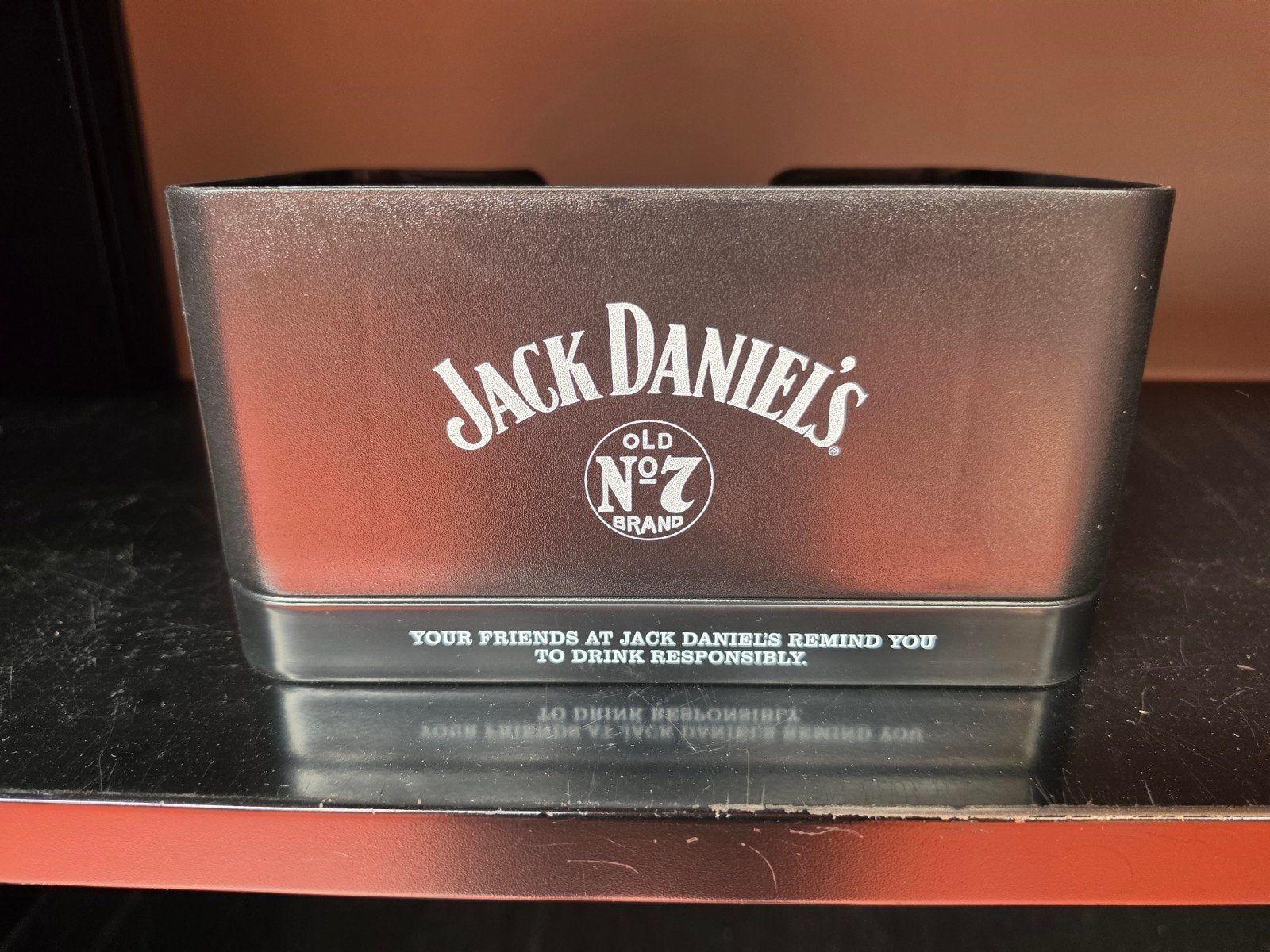 Jack Daniels lot , Alles nieuw, Enlèvement