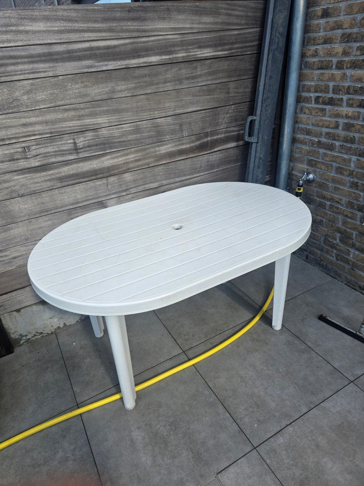 tuintafel, Ophalen, Gebruikt, Ovaal