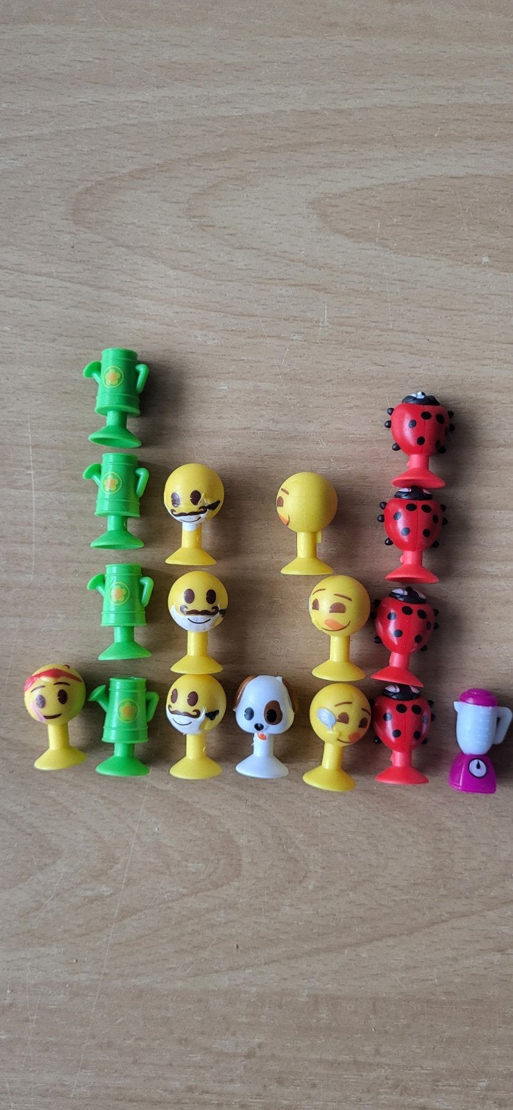 Emoji's Aldi 2025, €1/stuk, € 0,75 va 3 st, € 0,50 va 5, Aldi, Ophalen