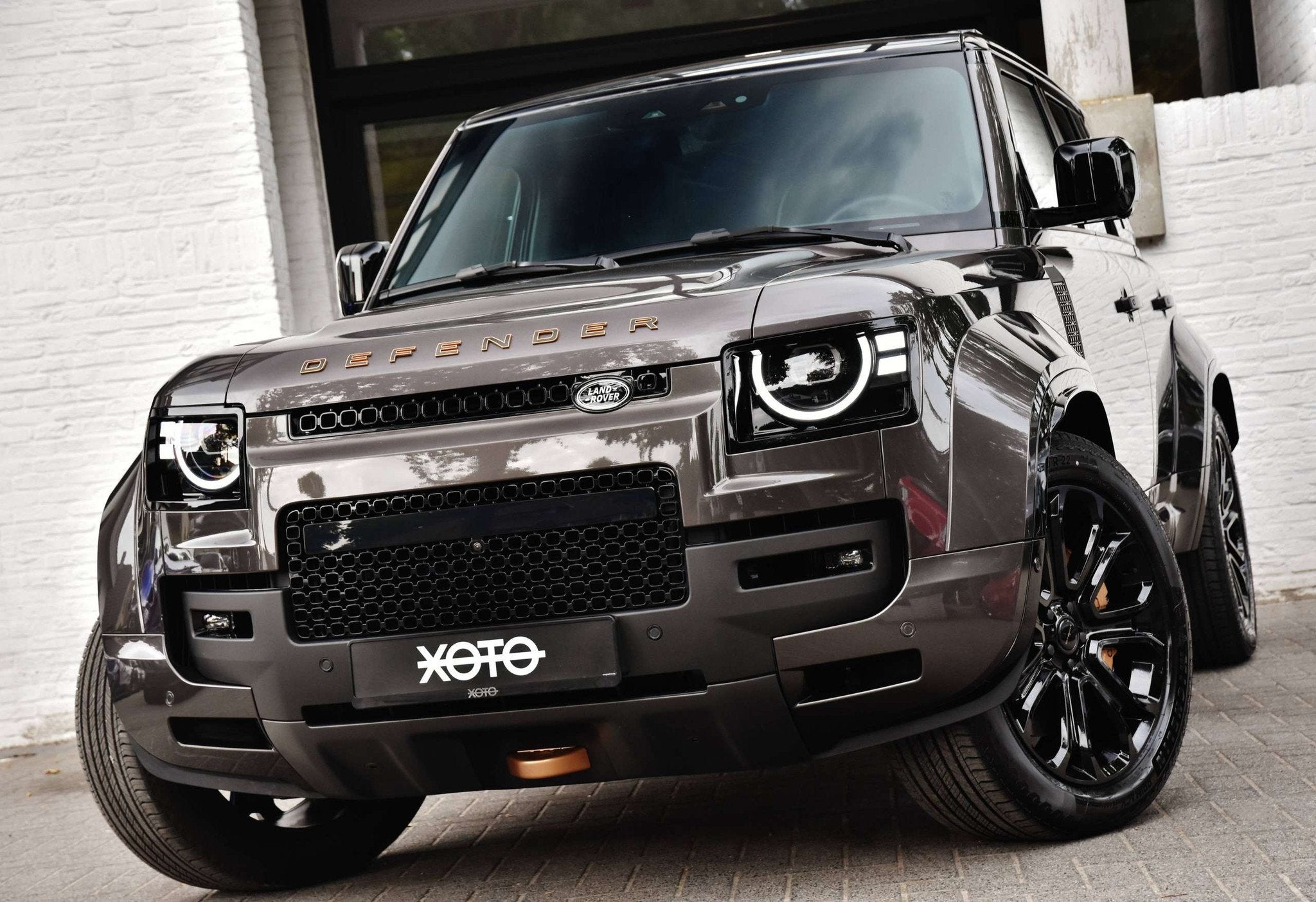 Land Rover Defender 110 4.4 V8 P635 OCTA * NEW / FACELIFT /, Auto's, Automaat, 635 pk, 8 cilinders, 4395 cc