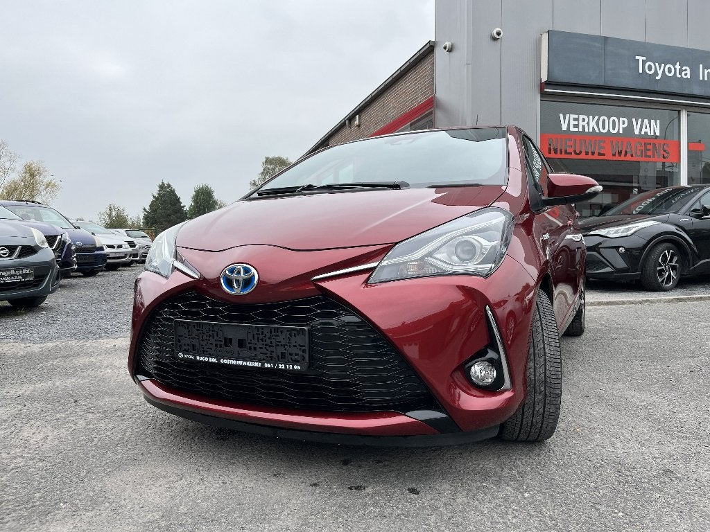 Toyota Yaris 1.5 HSD + garantie, Autos, Rouge, 91 g/km, Achat, Euro 6