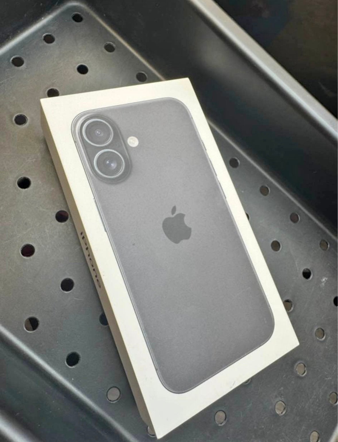 Iphone 16 neuf, Télécoms, Téléphonie mobile | Housses, Coques & Façades | Apple iPhone, Enlèvement, Comme neuf, IPhone 16