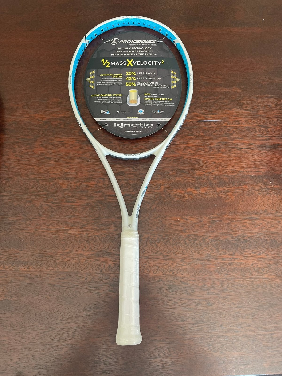 Raquette de tennis - Série ProKennex Kinetic, Enlèvement ou Envoi, Comme neuf, Raquette, L2