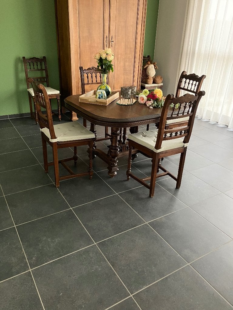massief houten uitschuifbare tafel met 6 stoelen, Ophalen