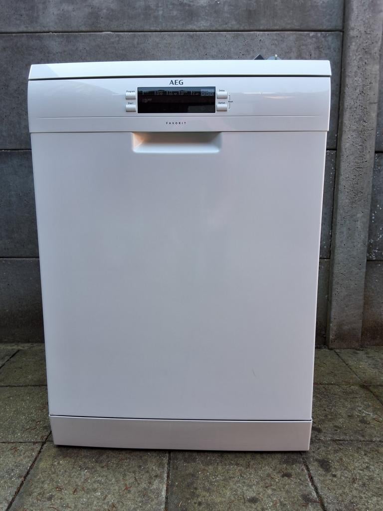 AEG vaatwasser  vrijstaand   wit   60 cm, Elektronische apparatuur, Vaatwasmachines, Ophalen, Vrijstaand