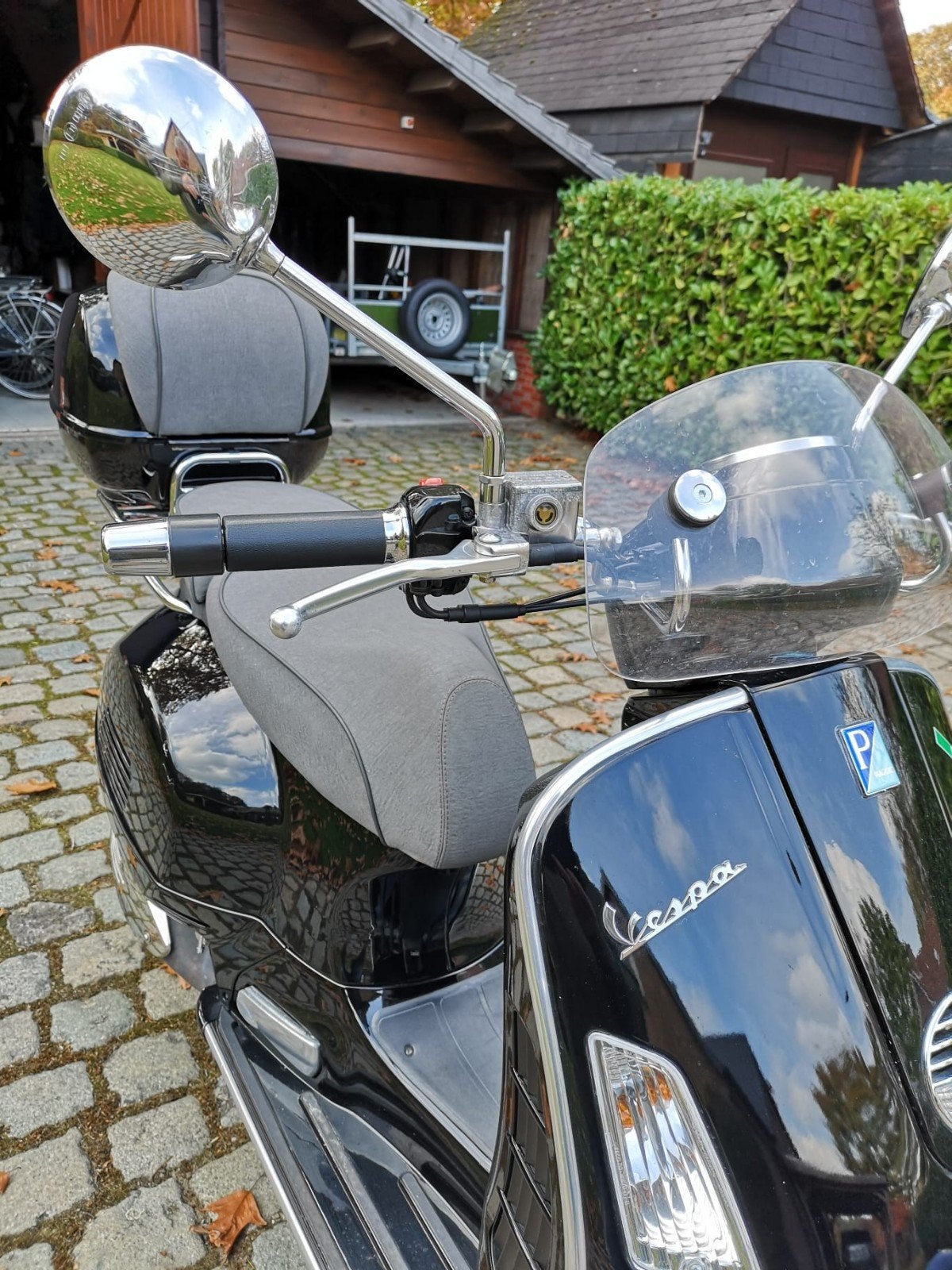 Vespa 300 gtv(via Monte Napoleone)special edition.bj 08-2011, 300 cm³, Scooter, Entreprise, Occasion
