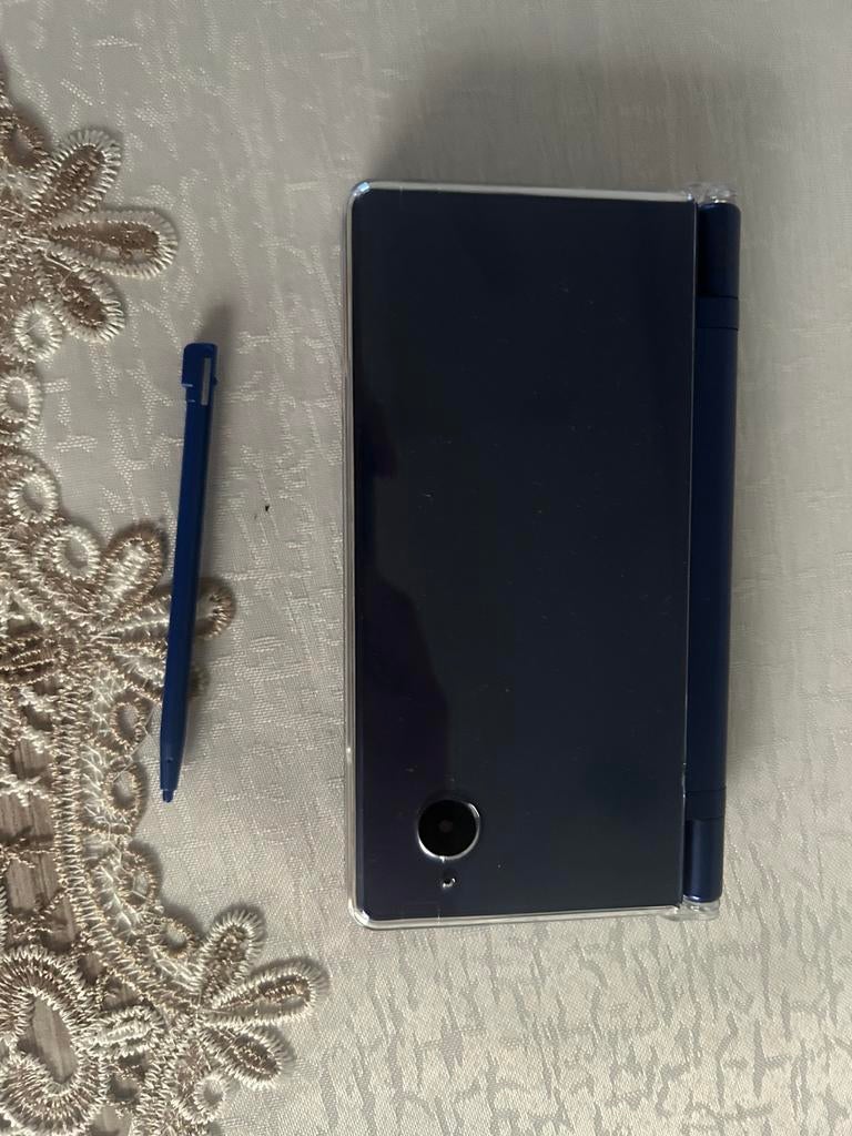 Nintendo dsi modded met hoesje en games, Games en Spelcomputers, Spelcomputers | Nintendo DS, Gebruikt, Dsi, Blauw, Met games