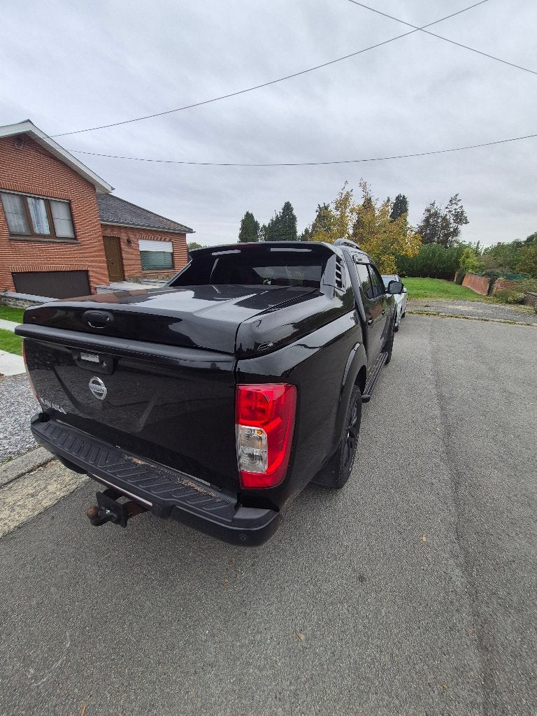 Nissan navara 2.3L, Auto's, Automaat, 4 deurs, Zwart, Leder
