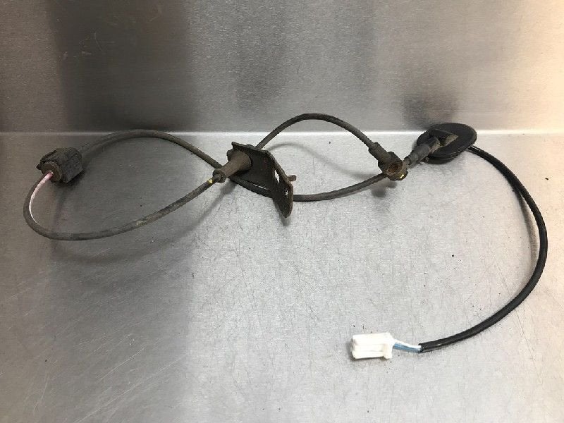 CAPTEUR ABS ABS Mazda 3 (BM / BN) (01-2013/05-2019), Dhr. M. Roggen, Mazda, Stadsweg 37 37
9917 PV  WIRDUM GR., NL, Utilisé