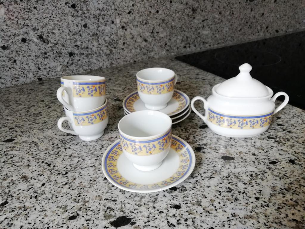 Klein Chinees porselein serviesje, nieuw, Ophalen of Verzenden, Porselein